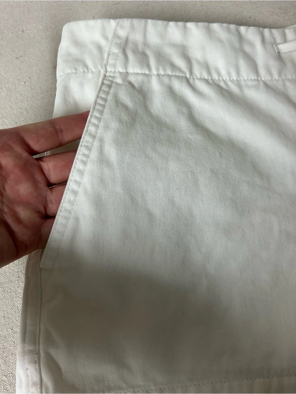 Gap Shorts Women’s 10 White
